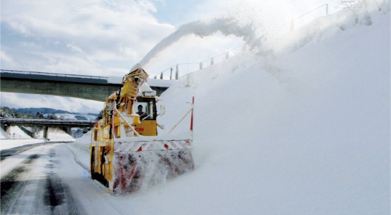 ロータリ除雪車