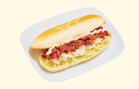 コンビーフ＆ポテトサラダサンド